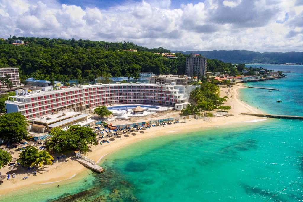 Royal Decameron Cornwall Beach Hotel - Jamaica